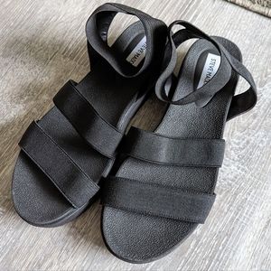Steve Madden Sandals